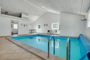 Sommerhus med pool i Tversted